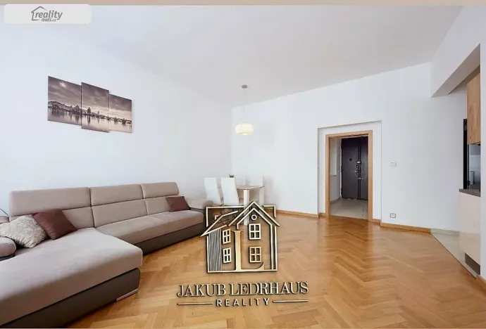 Prodej bytu 2+kk, Praha - Staré Město, Hradební, 51 m2