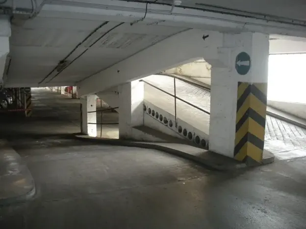 Pronájem garáže, Praha - Střížkov, Lovosická, 15 m2