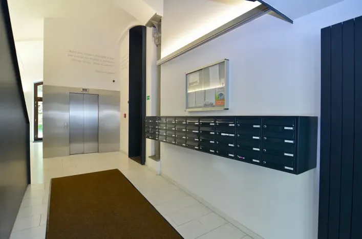 Prodej atypického bytu, Praha - Karlín, Šaldova, 194 m2