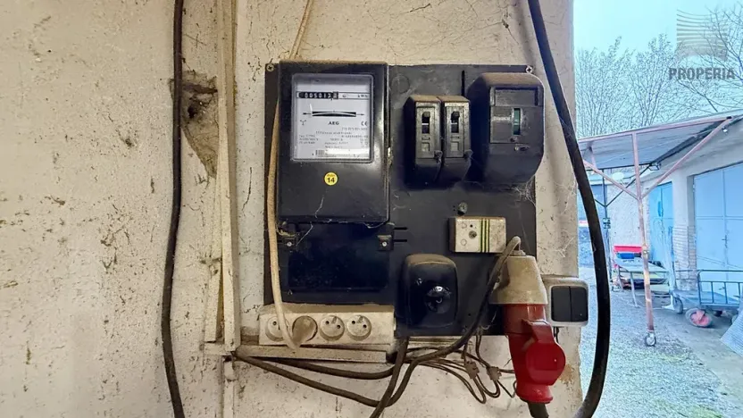 Prodej garáže, Brno, 77 m2