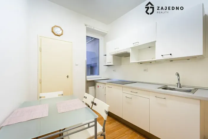 Prodej bytu 1+1, Brno, Grohova, 40 m2