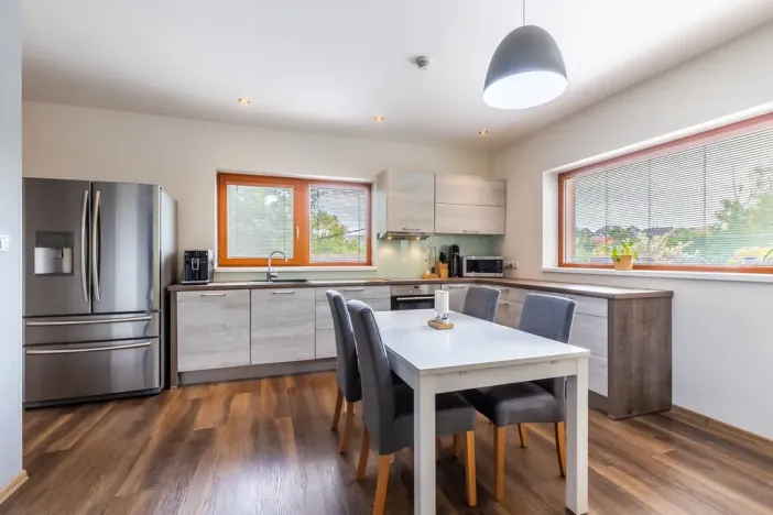 Prodej rodinného domu, Mukařov, Choceradská, 184 m2