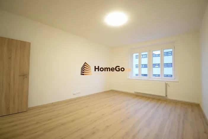 Pronájem bytu 2+1, Praha - Nusle, U gymnázia, 65 m2