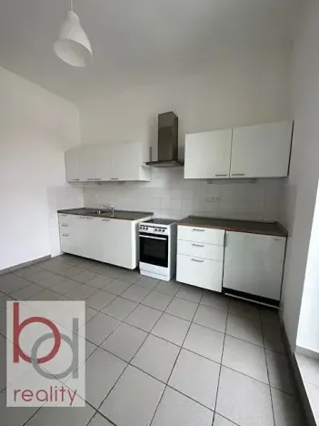 Pronájem bytu 1+1, České Budějovice, Matice školské, 38 m2