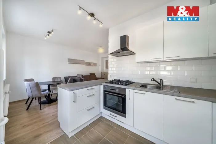 Prodej bytu 2+kk, Praha - Vršovice, Ruská, 42 m2