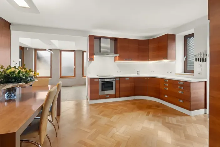 Prodej rodinného domu, Praha - Kyje, 200 m2