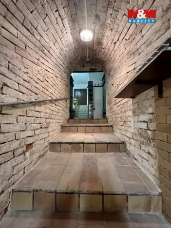 Prodej vinného sklepa, Velké Bílovice, Ke Špičáku, 200 m2