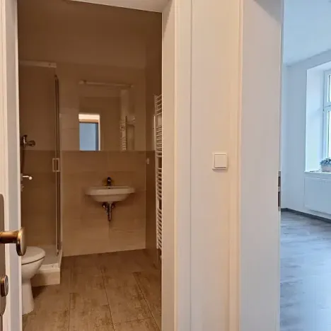 Pronájem bytu 2+kk, Praha - Holešovice, Na Maninách, 46 m2