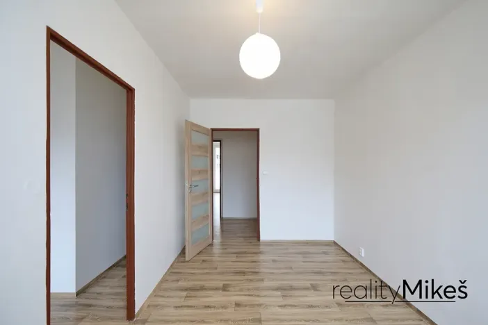 Prodej bytu 3+1, Železný Brod, Na Vápence, 73 m2