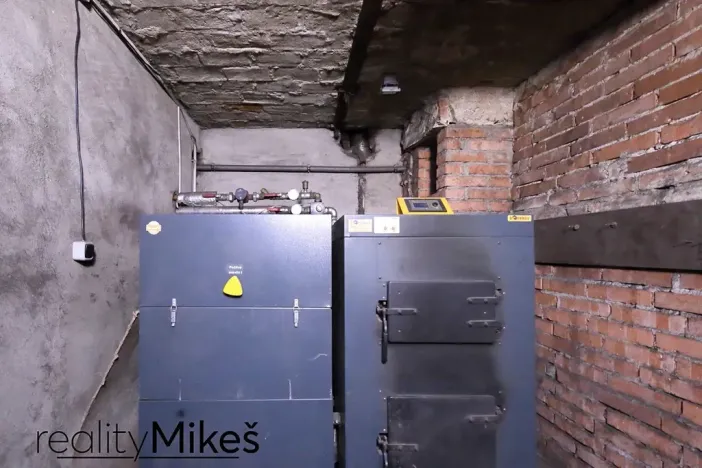 Prodej ubytování, Dobrovice, 500 m2