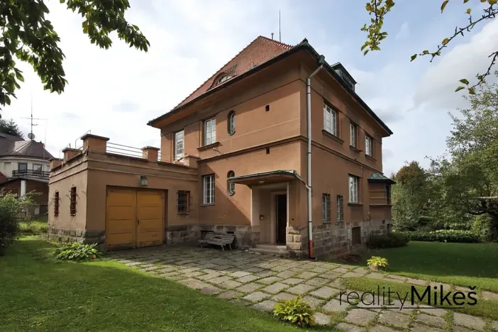 Prodej vily, Trutnov, Volanovská, 398 m2