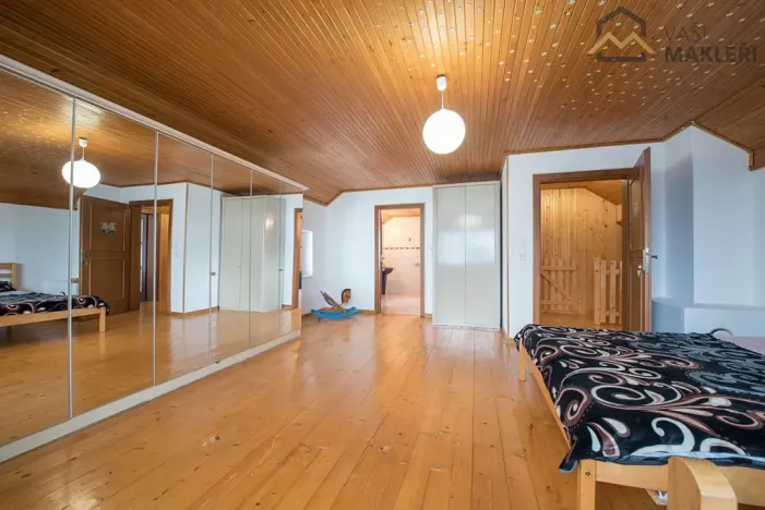 Prodej rodinného domu, Vlkanov, 280 m2