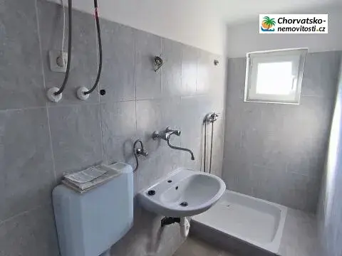 Prodej bytu 3+1, Karlobag, Chorvatsko, 61 m2