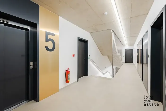 Pronájem bytu 2+kk, Praha - Košíře, Starokošířská, 40 m2