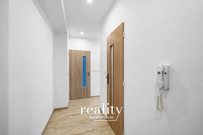 Pronájem bytu 2+1, Znojmo, Smetanova, 50 m2