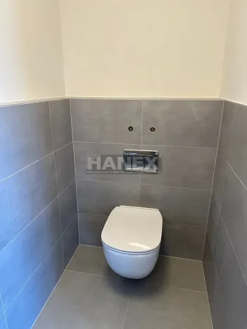 Pronájem obchodního prostoru, Praha - Hloubětín, Laponská, 73 m2