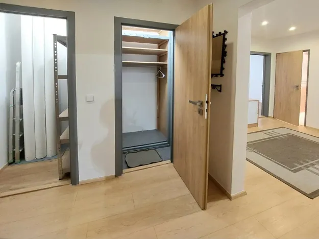 Pronájem bytu 3+1, Brno, Oderská, 75 m2