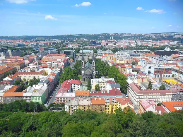 Pronájem kanceláře, Praha, 2200 m2