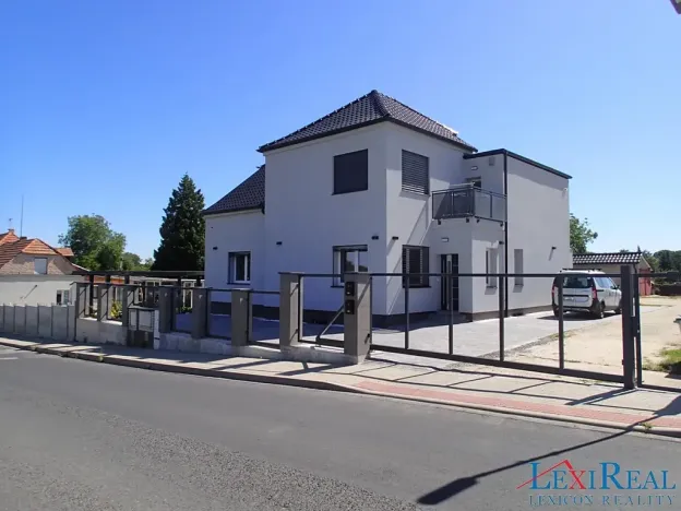 Pronájem bytu 3+1, Sluhy, 84 m2