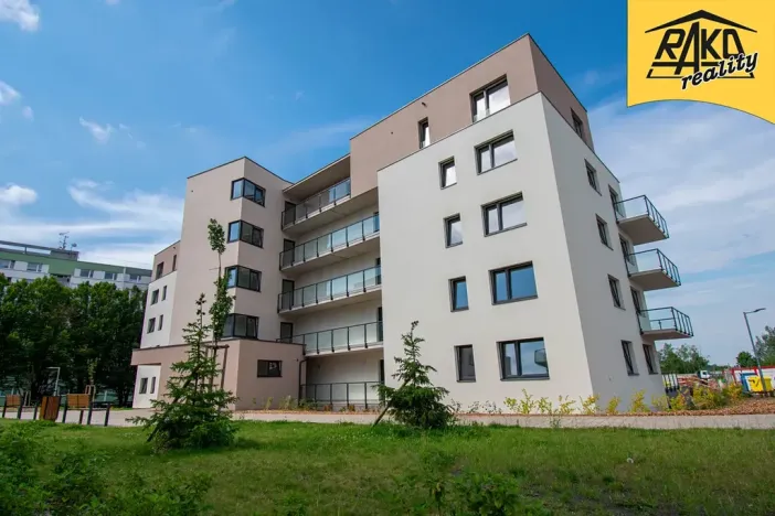 Prodej bytu 3+kk, Trutnov, Chodská, 84 m2