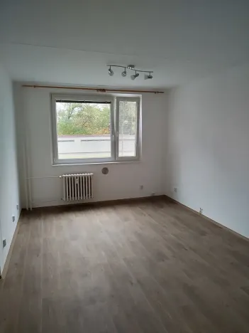 Pronájem bytu 2+kk, Pardubice, Lonkova, 55 m2