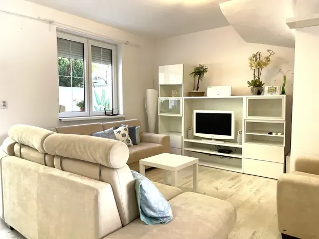 Pronájem rodinného domu, Zdiby, 115 m2