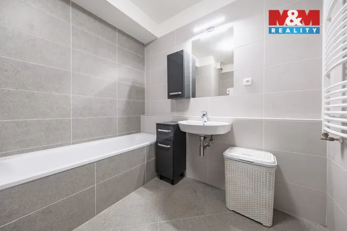 Prodej bytu 2+kk, Praha - Hlubočepy, Ondrákové, 45 m2