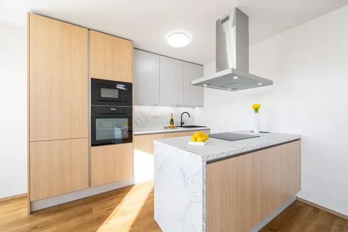 Prodej bytu 3+kk, Praha - Prosek, Vysočanská, 82 m2