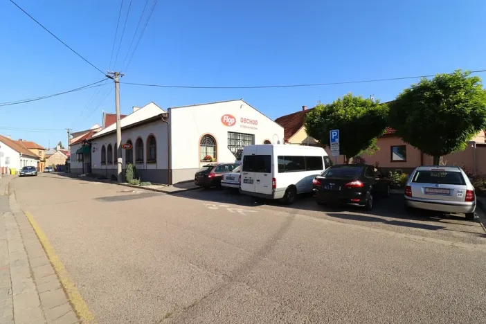 Pronájem výrobních prostor, Pohořelice, Hybešova, 223 m2