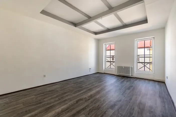 Pronájem bytu 2+1, Teplice, Zemská, 64 m2