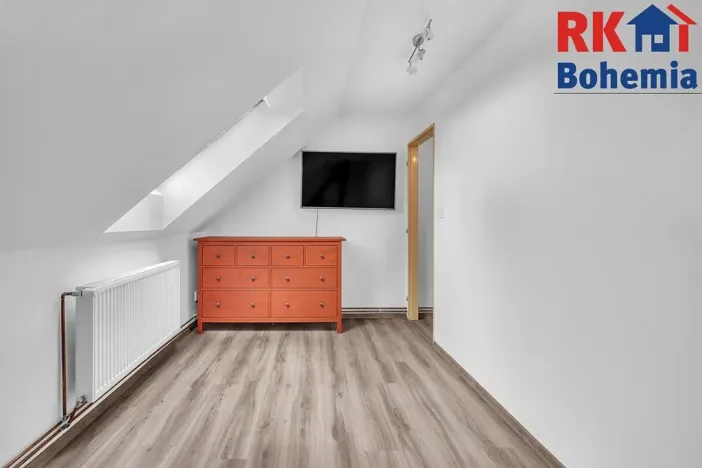 Prodej rodinného domu, Dobrovice, Československé armády, 210 m2