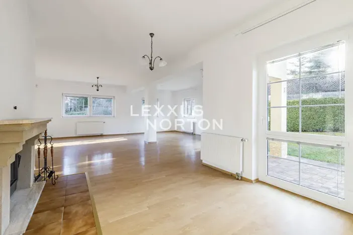 Pronájem rodinného domu, Praha - Nebušice, K vinicím, 251 m2