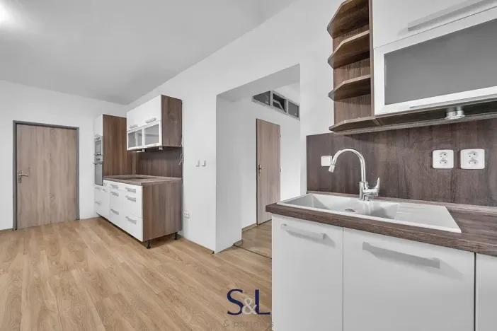 Prodej bytu 2+1, Cvikov, Mlýnská, 84 m2