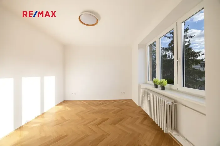 Pronájem bytu 3+1, Praha - Dejvice, Mydlářka, 55 m2