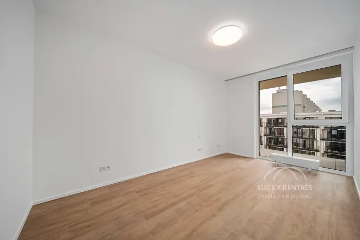 Pronájem bytu 1+kk, Praha - Chodov, Líbalova, 32 m2