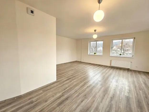 Pronájem bytu 2+kk, Kralupy nad Vltavou, S. K. Neumanna, 53 m2