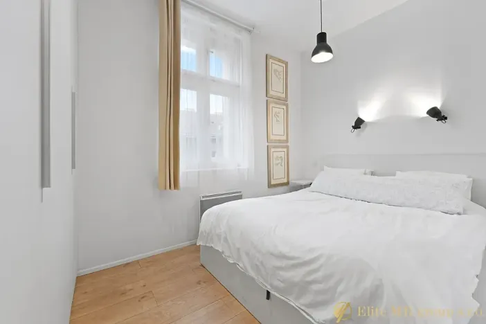 Prodej bytu 2+kk, Praha - Holešovice, Dobrovského, 40 m2