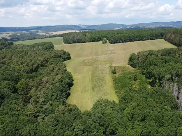 Dražba pole, Luhačovice, 23500 m2