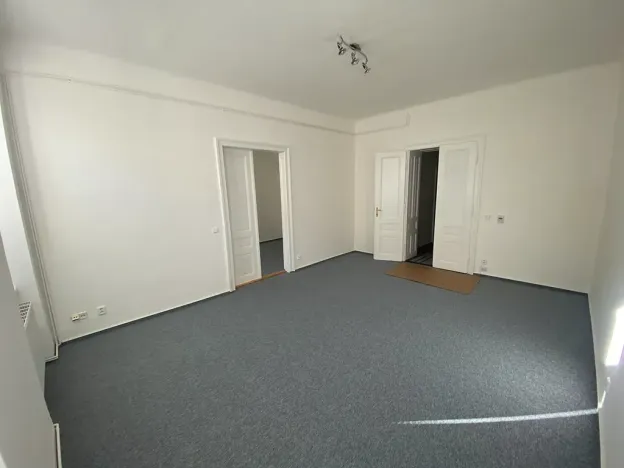 Pronájem bytu 2+1, Brno, Ptašínského, 78 m2