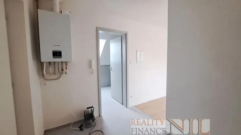 Pronájem bytu 2+kk, Plzeň, Prvomájová, 53 m2