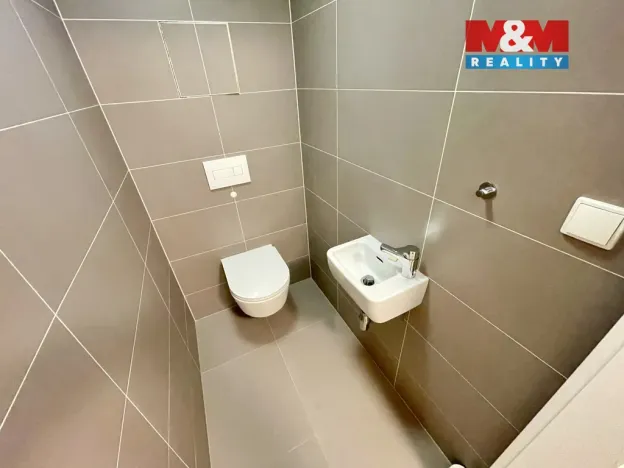 Pronájem bytu 3+kk, Praha - Košíře, Hlaváčkova, 58 m2
