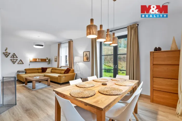 Prodej rodinného domu, Lučany nad Nisou, 156 m2