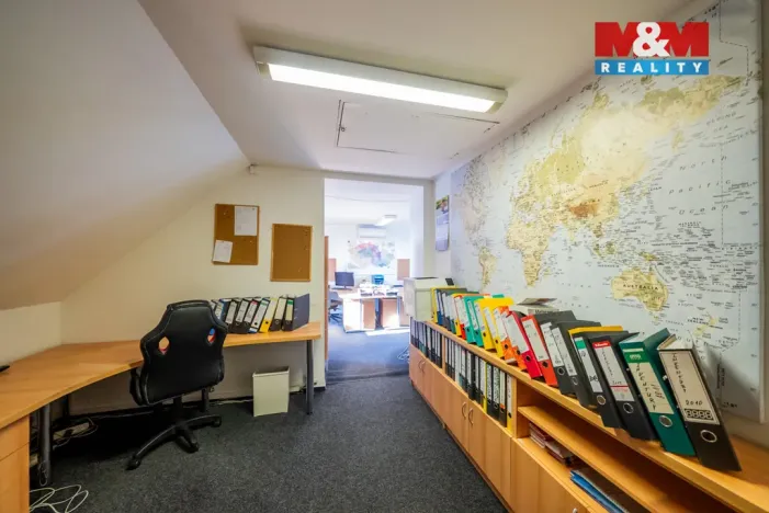 Prodej výrobních prostor, Žďár, 1089 m2