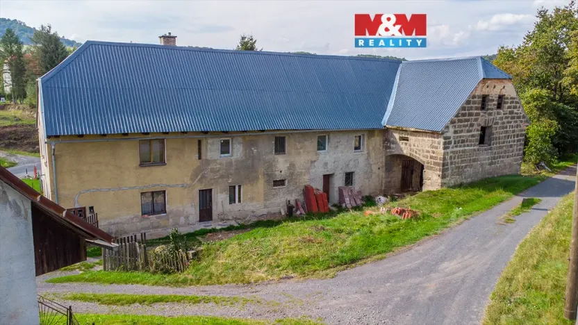 Pronájem rodinného domu, Brniště, 1266 m2