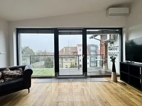 Pronájem bytu 2+kk, Brno, Tomanova, 52 m2