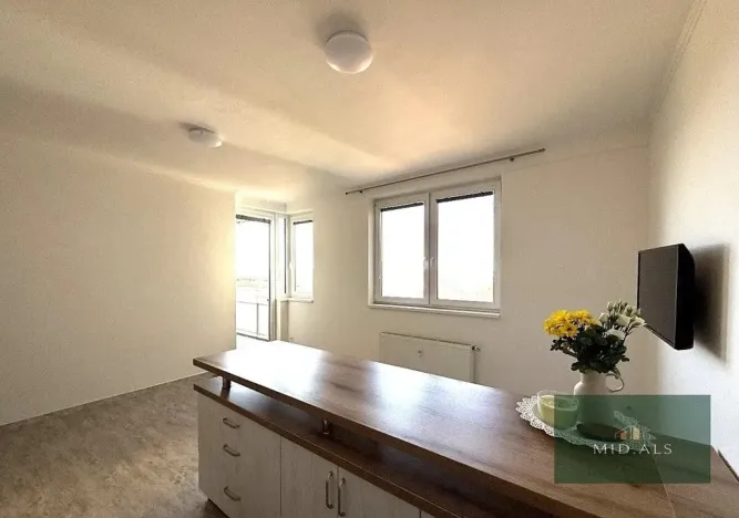 Prodej bytu 2+kk, Praha - Troja, Hnězdenská, 40 m2