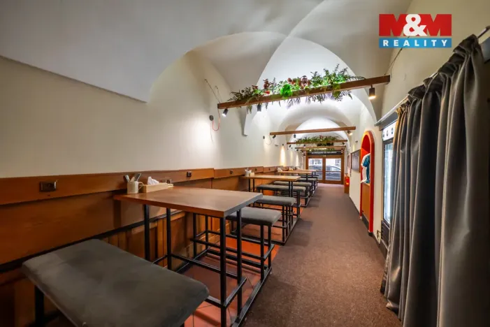 Pronájem restaurace, Olomouc, Riegrova, 500 m2