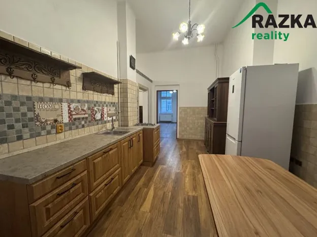 Prodej bytu 2+1, Karlovy Vary, 82 m2