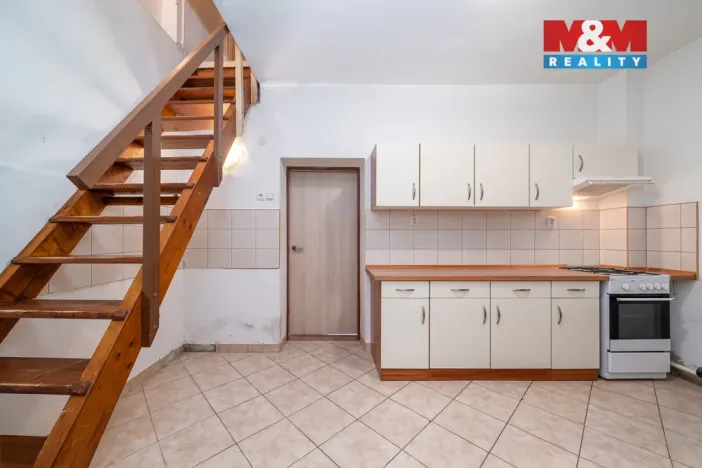 Prodej pozemku pro bydlení, Lobodice, 1643 m2