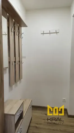 Pronájem bytu 2+1, Praha - Smíchov, Nádražní, 52 m2